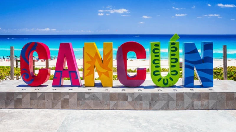 Cancun sign
