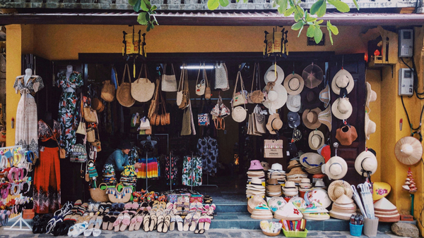 Old Vietnamese Tourist Shop